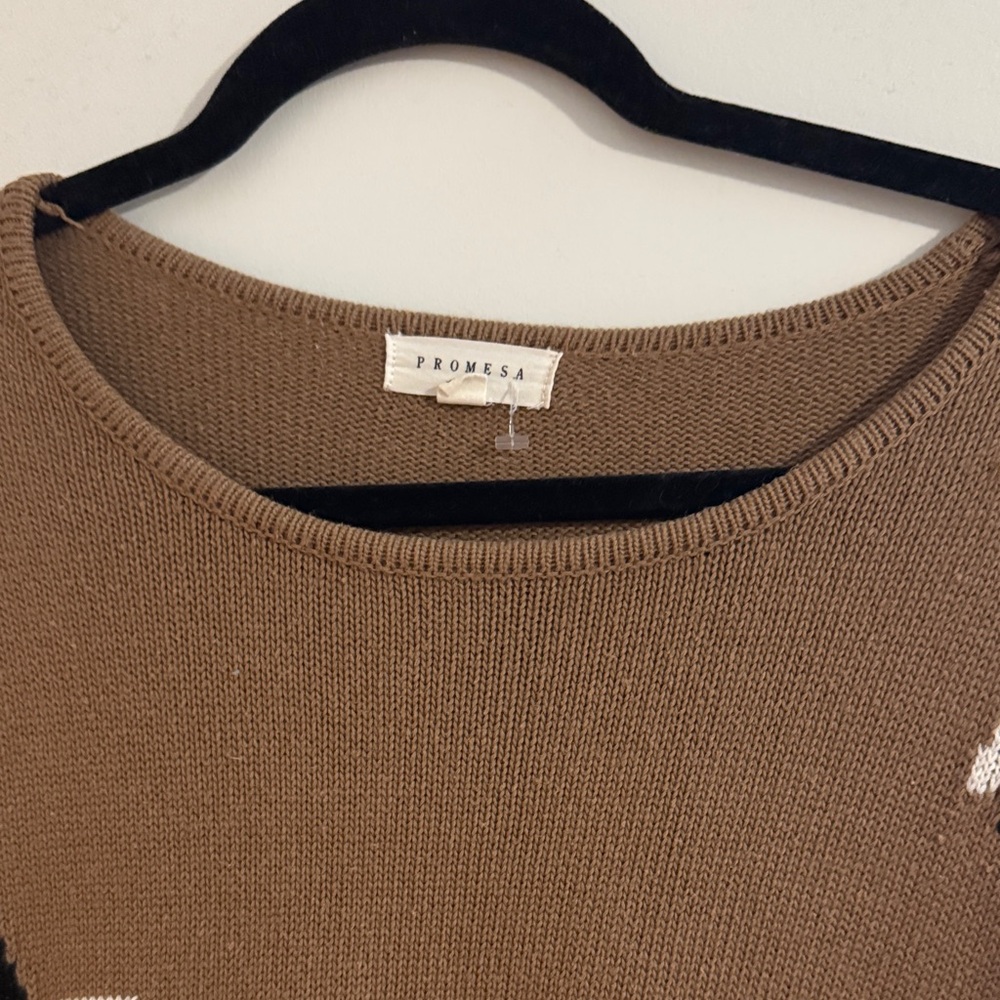 Promesa Brown Star Pattern Sweater - Picture 3 of 3